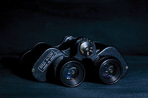 binoculars img2