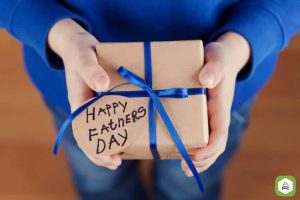 happy fathers day gift box