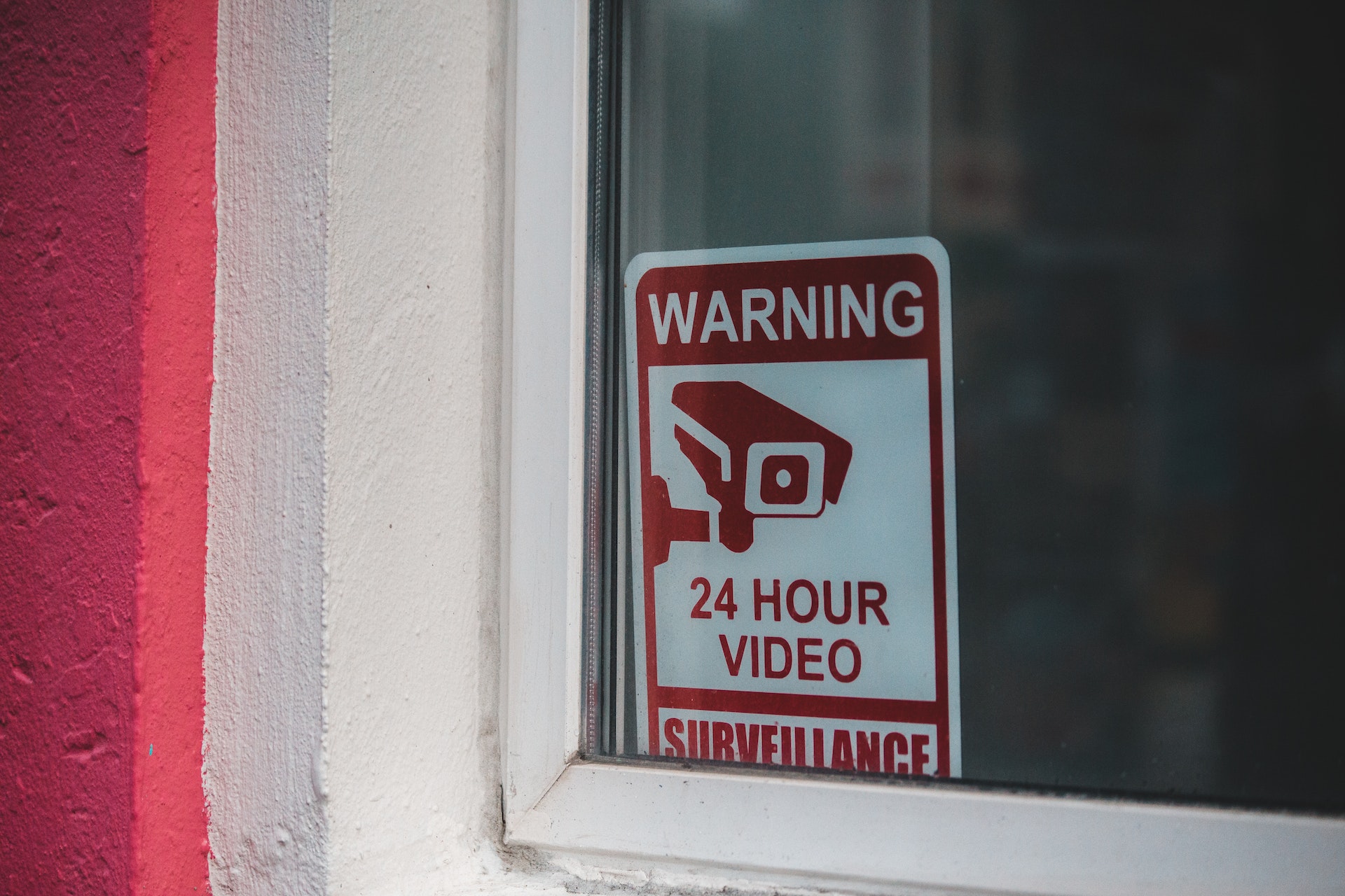 Surveillance board Porch pirates